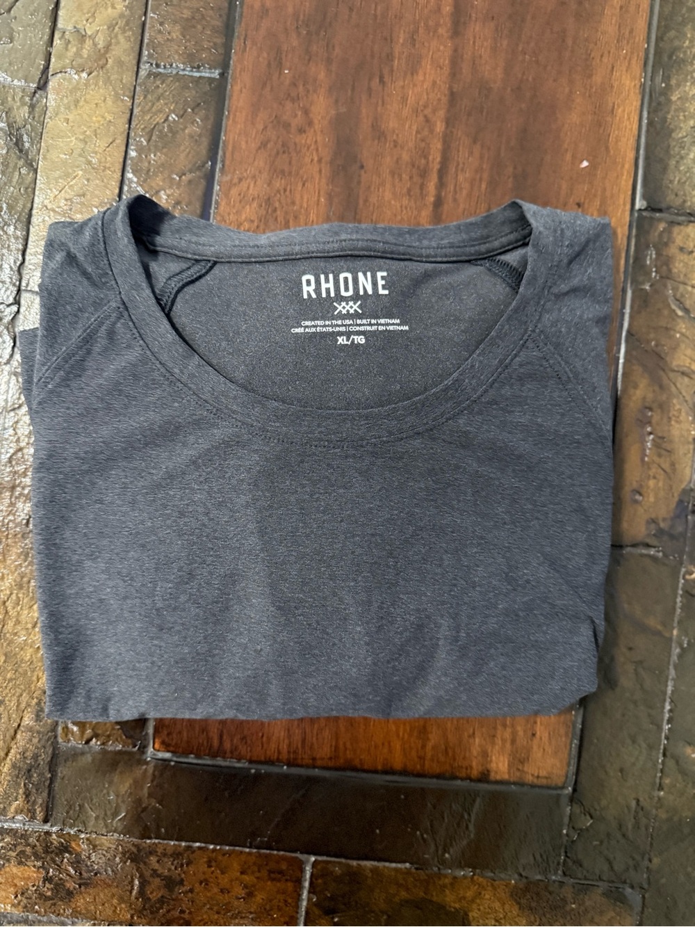 RHONE Charcoal Crew Neck Tee( 3 grey, blue and white ) - Picture 5 of 14